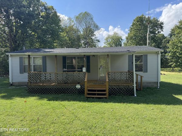 131 Bear Knob Lane, Crawford, TN 38554