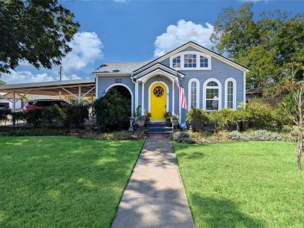 201 N 7th Street , Jacksboro, TX 76458