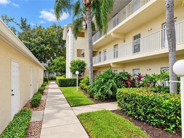 3245 Cypress Glen WAY , Unit 518, NAPLES, FL 34109