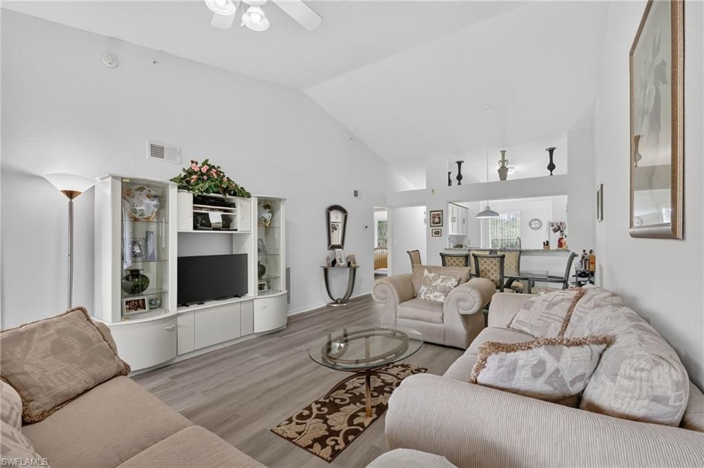 3245 Cypress Glen Way, Unit 518, Naples, FL 34109 Photo