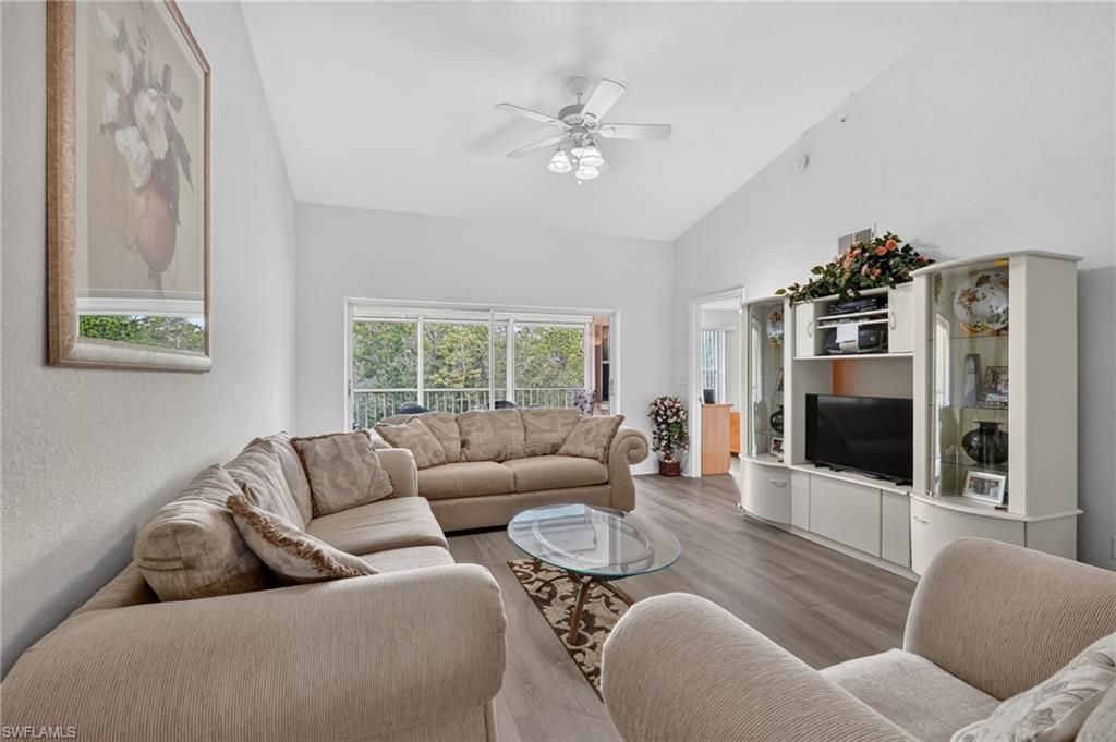 3245 Cypress Glen Way, Unit 518, Naples, FL 34109 Photo