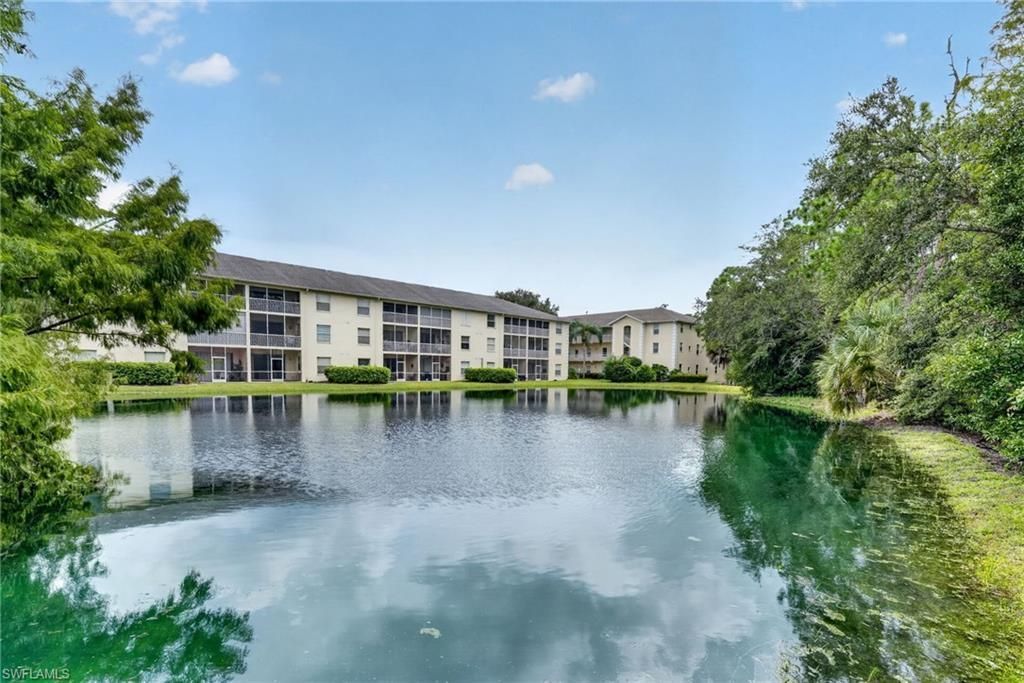 3245 Cypress Glen Way, Unit 518, Naples, FL 34109 Photo