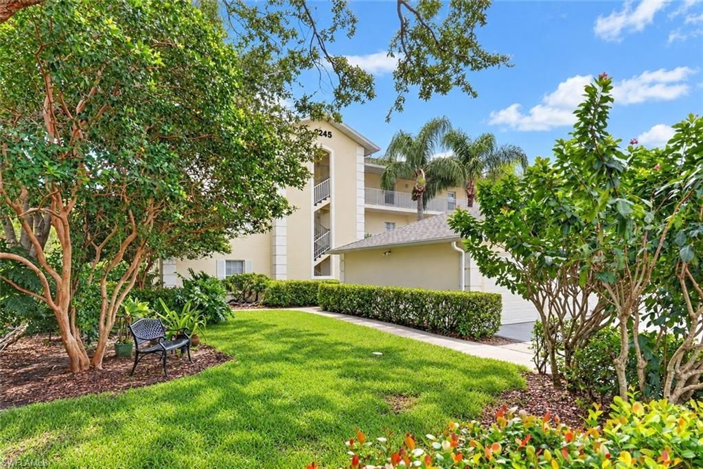 3245 Cypress Glen Way, Unit 518, Naples, FL 34109 Photo