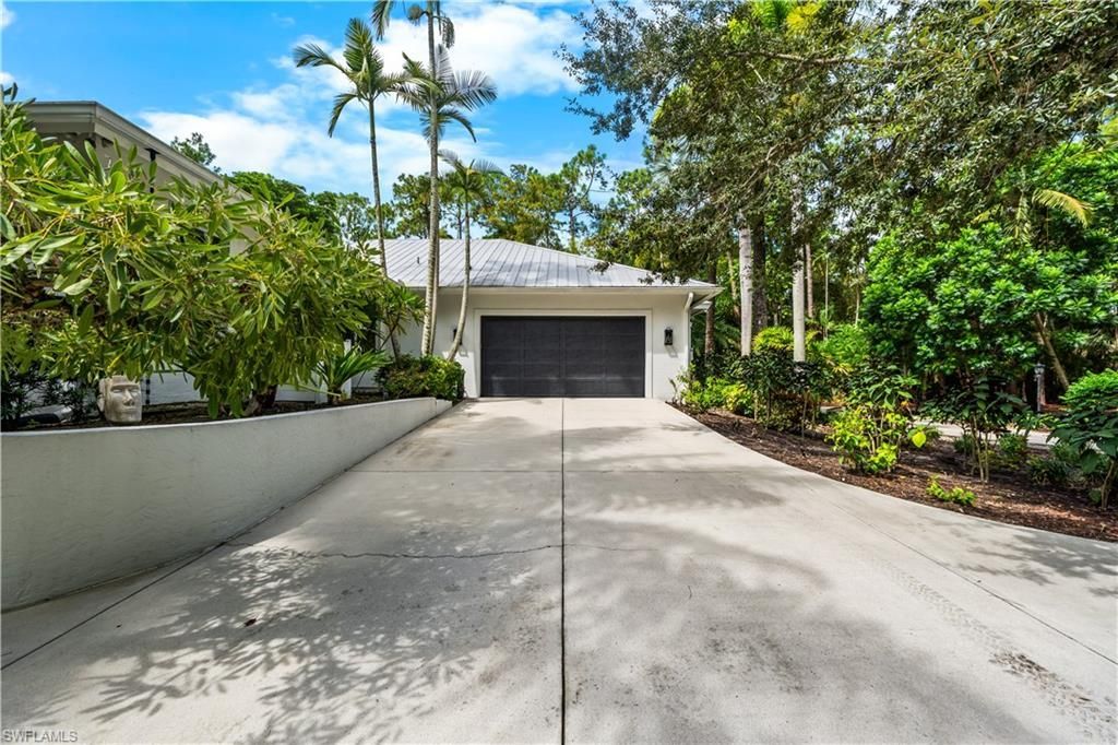 6370 Hunters Rd , Naples, FL 34109 Photo