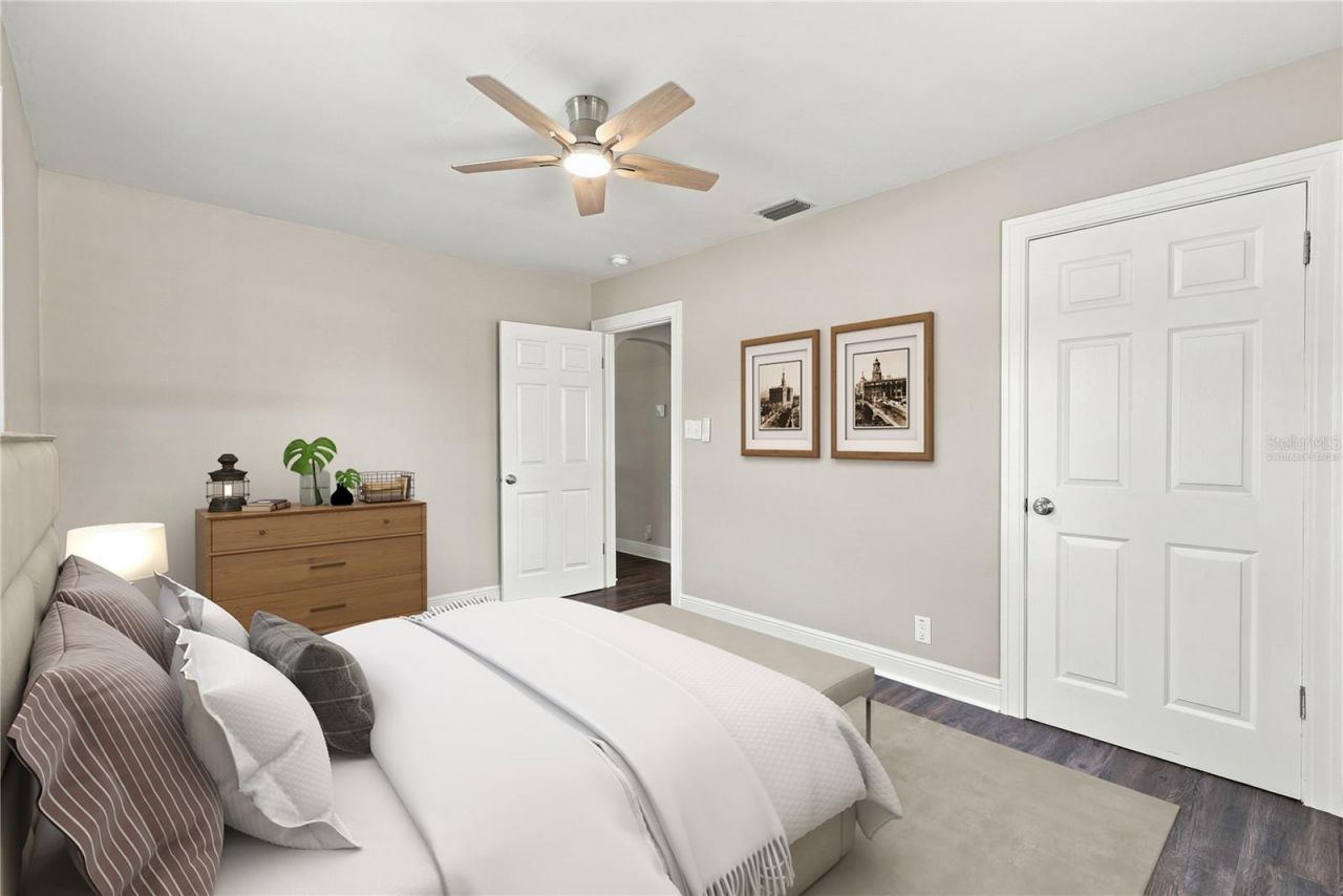 3184 11th Avenue N, Saint Petersburg, FL 33713 Photo