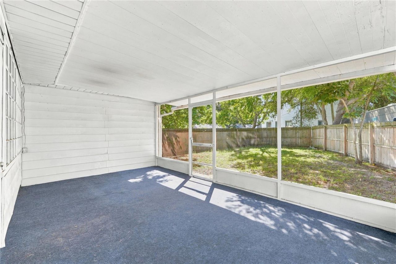 3184 11th Avenue N, Saint Petersburg, FL 33713 Photo