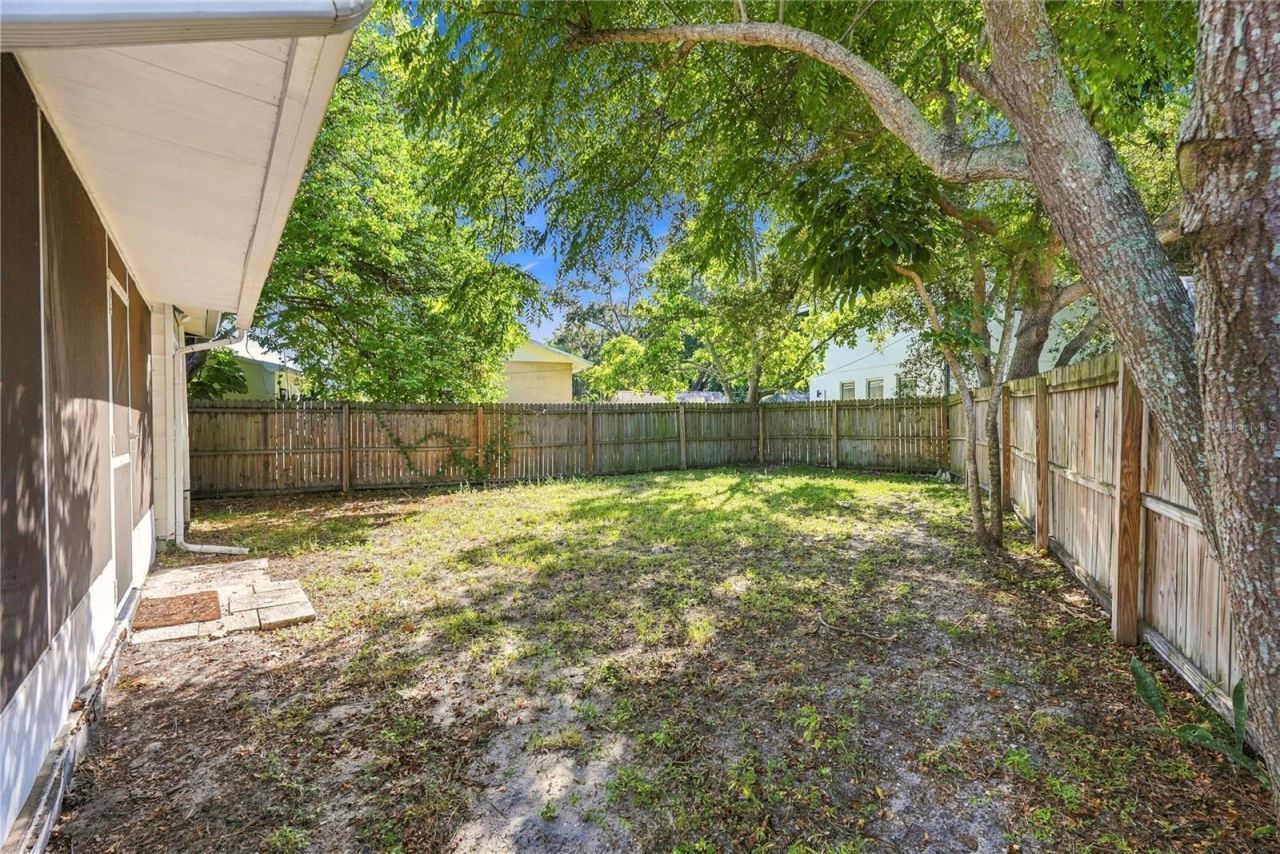 3184 11th Avenue N, Saint Petersburg, FL 33713 Photo
