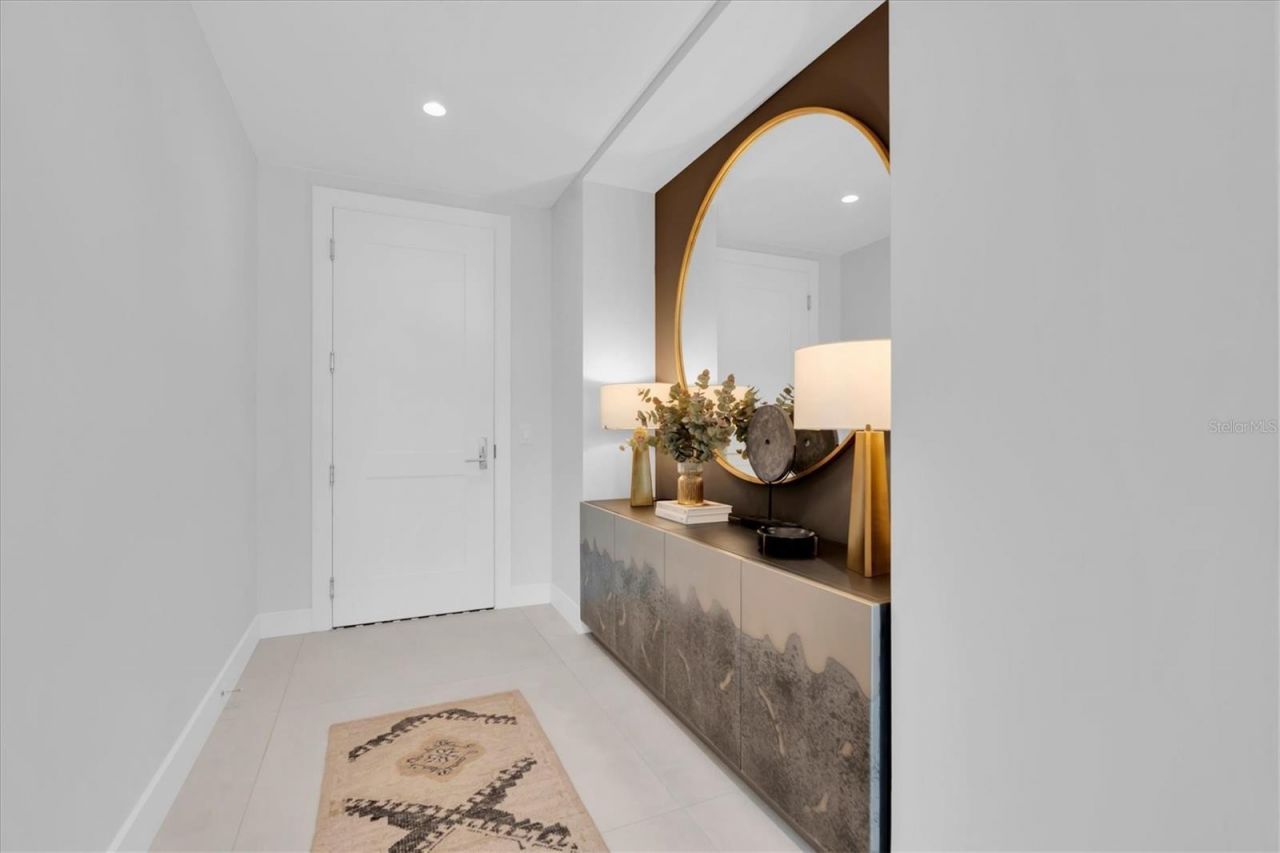 301 1st Street S, Unit 3003, Saint Petersburg, FL 33701 Photo