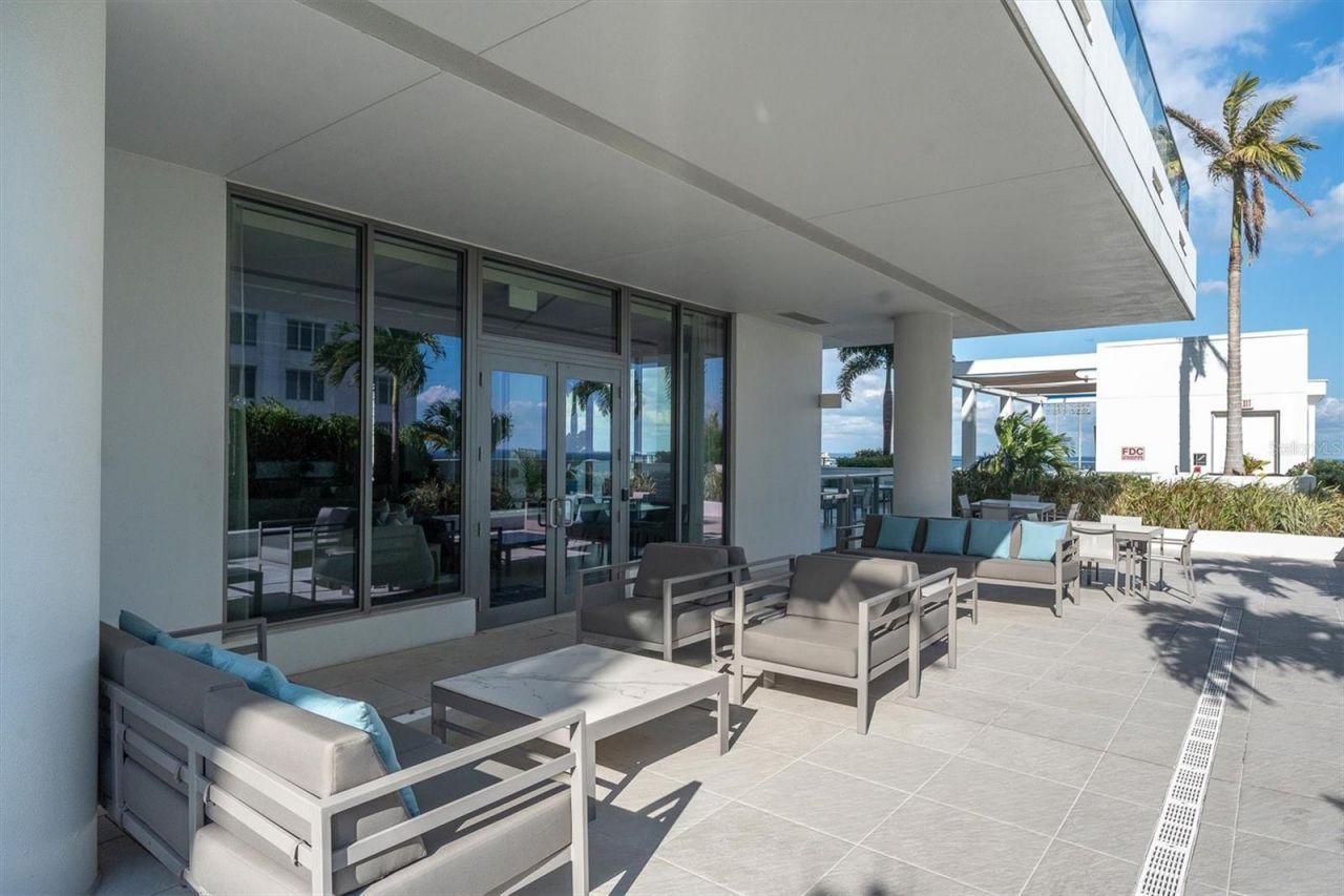 301 1st Street S, Unit 3003, Saint Petersburg, FL 33701 Photo