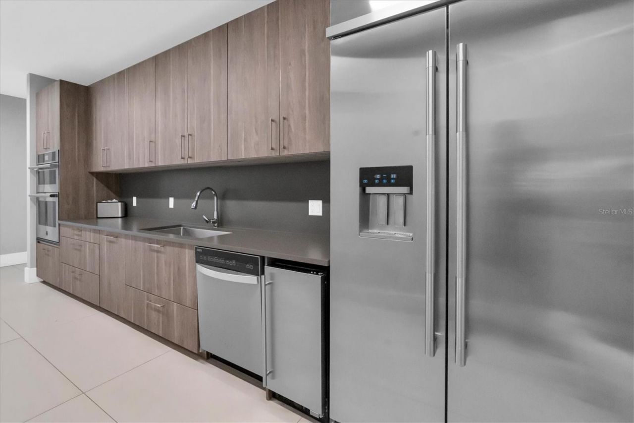 301 1st Street S, Unit 3003, Saint Petersburg, FL 33701 Photo