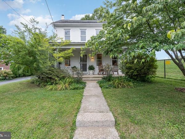 36 E COTTAGE AVENUE , MILLERSVILLE, PA 17551