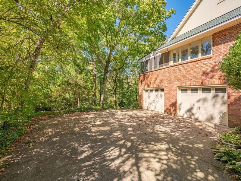 11119 Embassy Drive, Forest Park, OH 45240 Photo 5