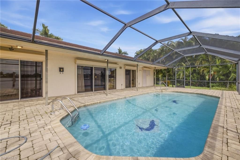 301 SE 18th Ave , Cape Coral, FL 33990 Photo