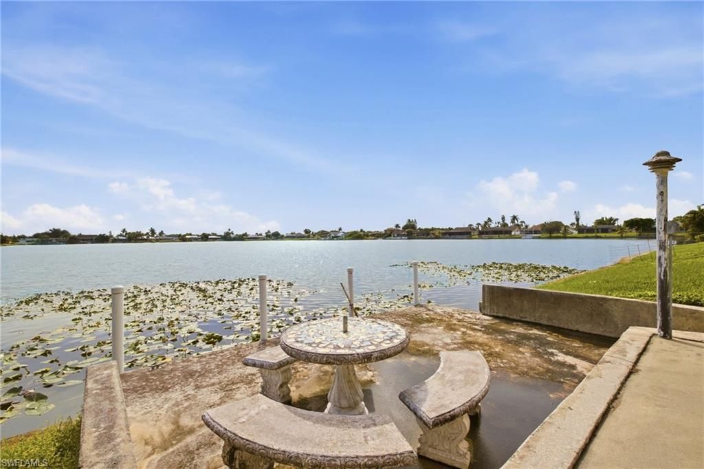 301 SE 18th Ave , Cape Coral, FL 33990 Photo