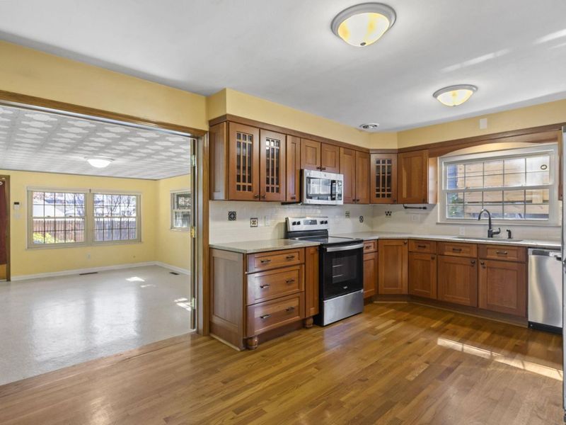 40 S Kellner Road, Columbus, OH 43209 Photo 10