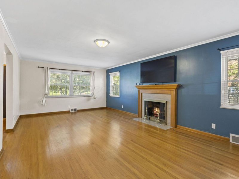 40 S Kellner Road, Columbus, OH 43209 Photo 2