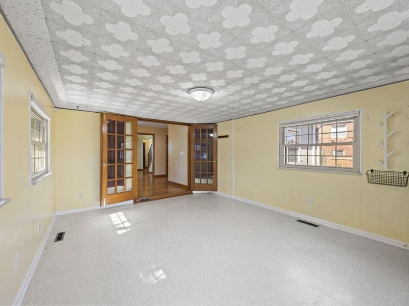 40 S Kellner Road, Columbus, OH 43209 Photo 23