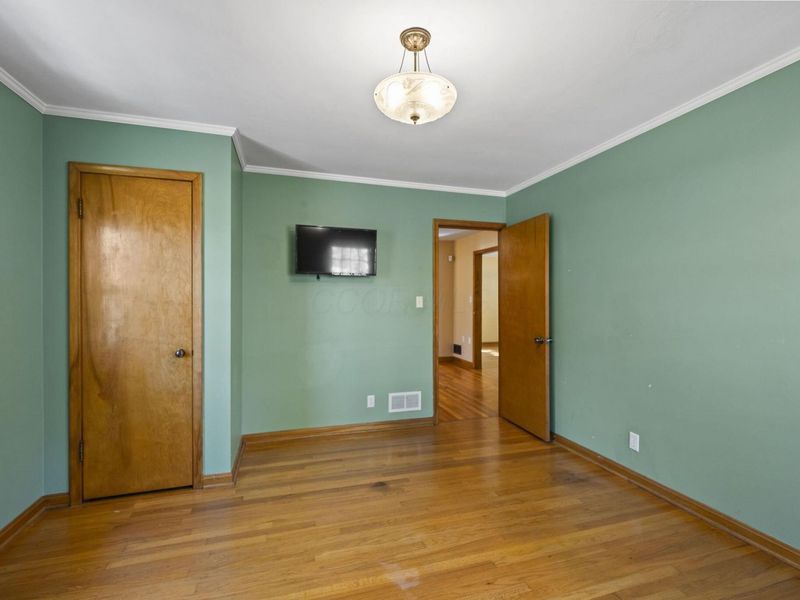 40 S Kellner Road, Columbus, OH 43209 Photo 25