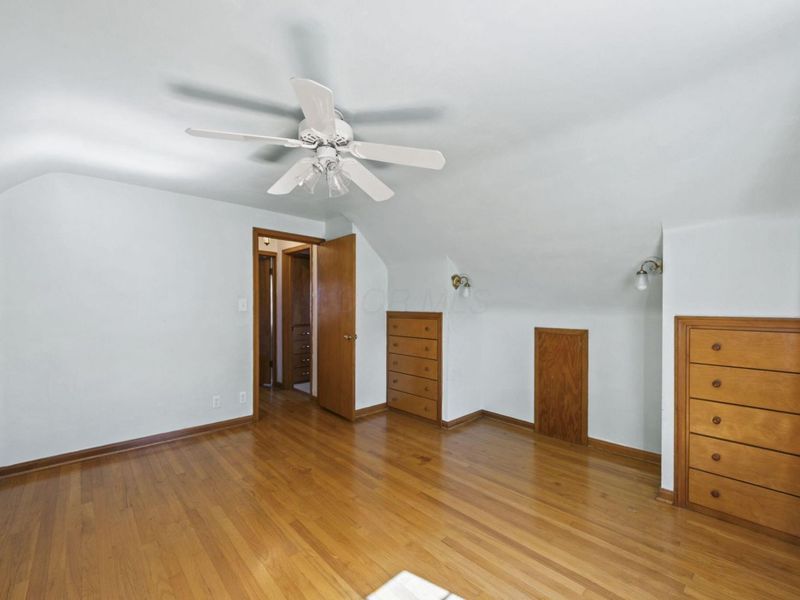 40 S Kellner Road, Columbus, OH 43209 Photo 32