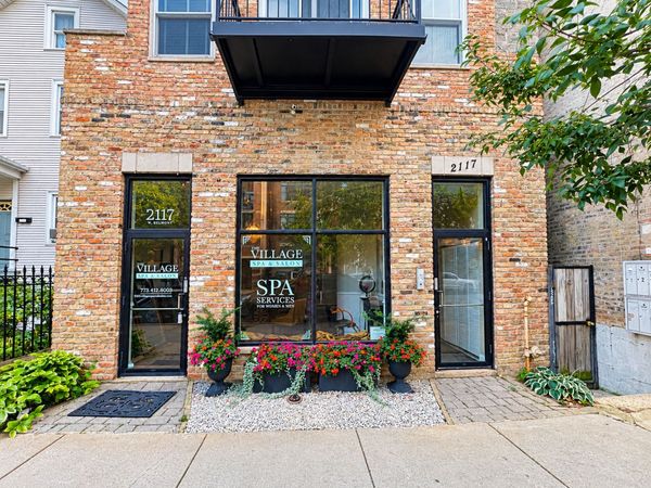 2117 W Belmont Avenue, Chicago, IL 60618