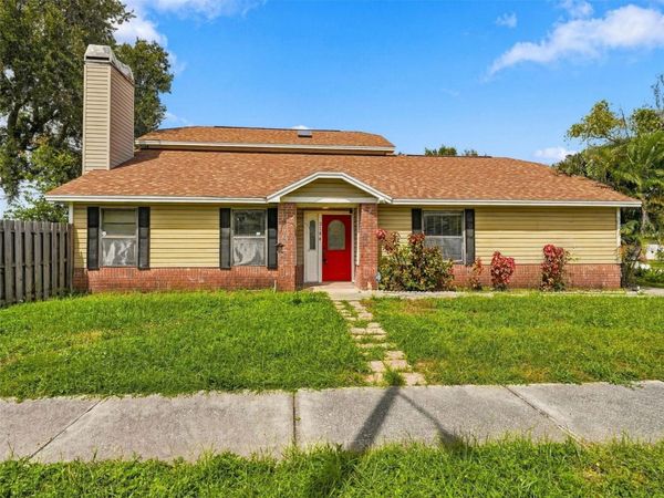 2184 SPRINGRAIN DRIVE , CLEARWATER, FL 33763