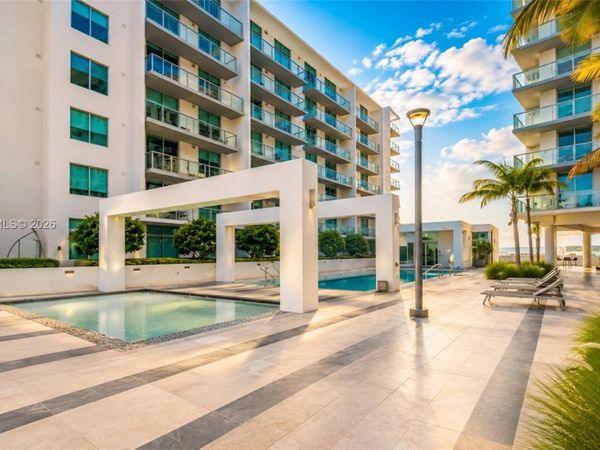 3900 Biscayne Blvd , Unit N-913, Miami, FL 33137