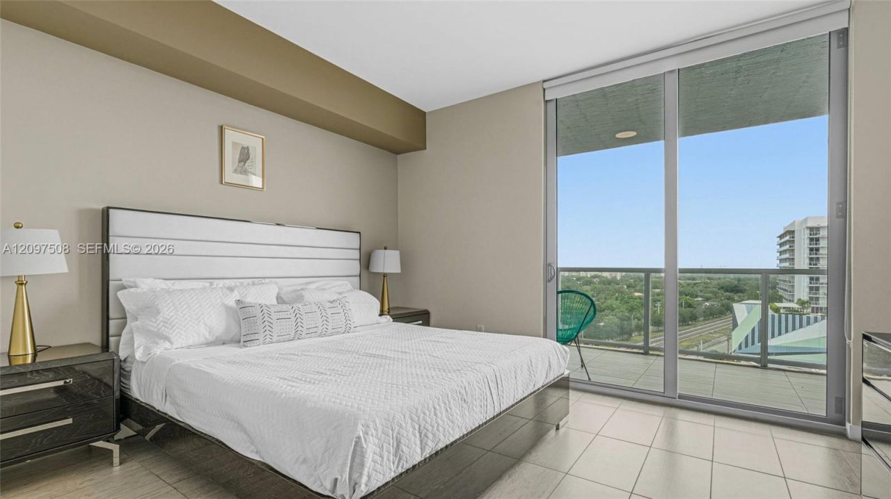 3900 Biscayne Blvd , Unit N-913, Miami, FL 33137 Photo
