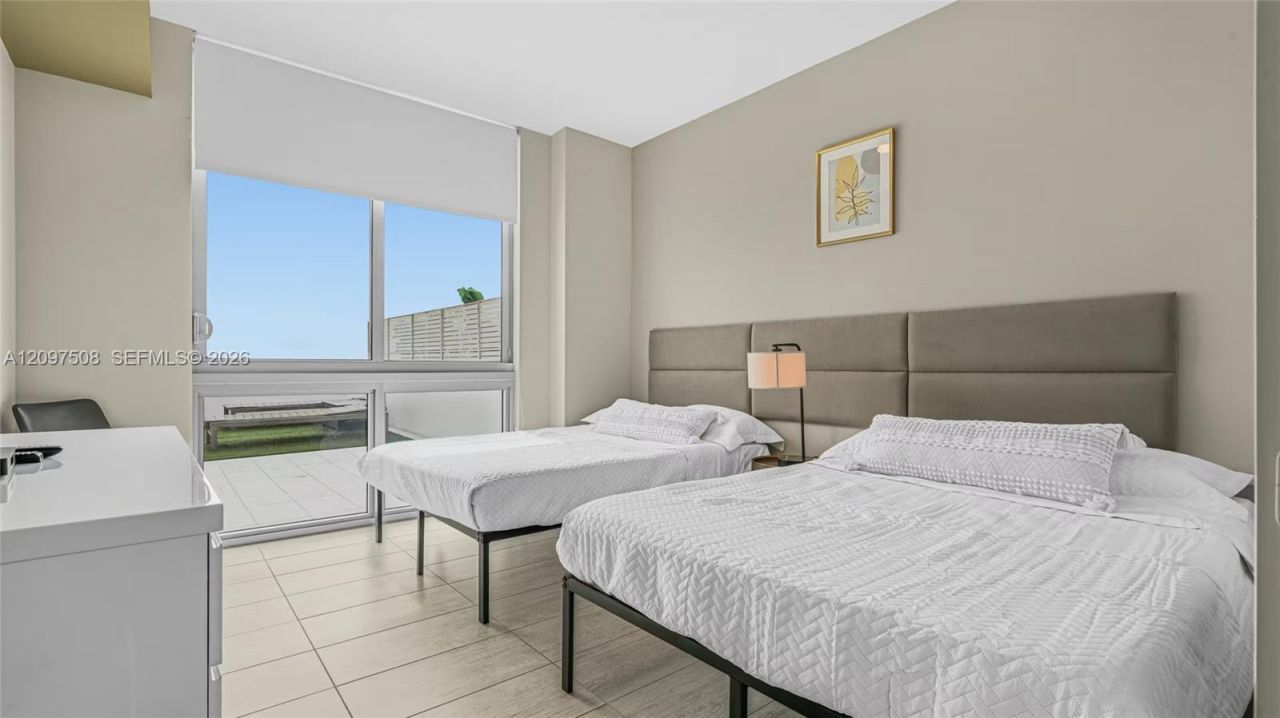 3900 Biscayne Blvd , Unit N-913, Miami, FL 33137 Photo