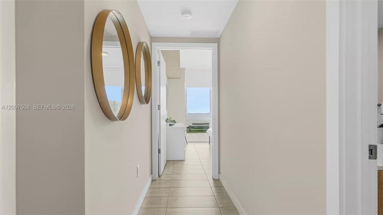 3900 Biscayne Blvd , Unit N-913, Miami, FL 33137 Photo