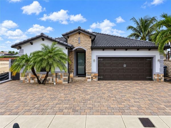 2350 SW 144th Ave , Miami, FL 33175