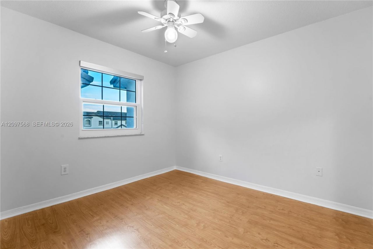 955 NW 82nd Ave , Unit 213-C, Miami, FL 33126 Photo