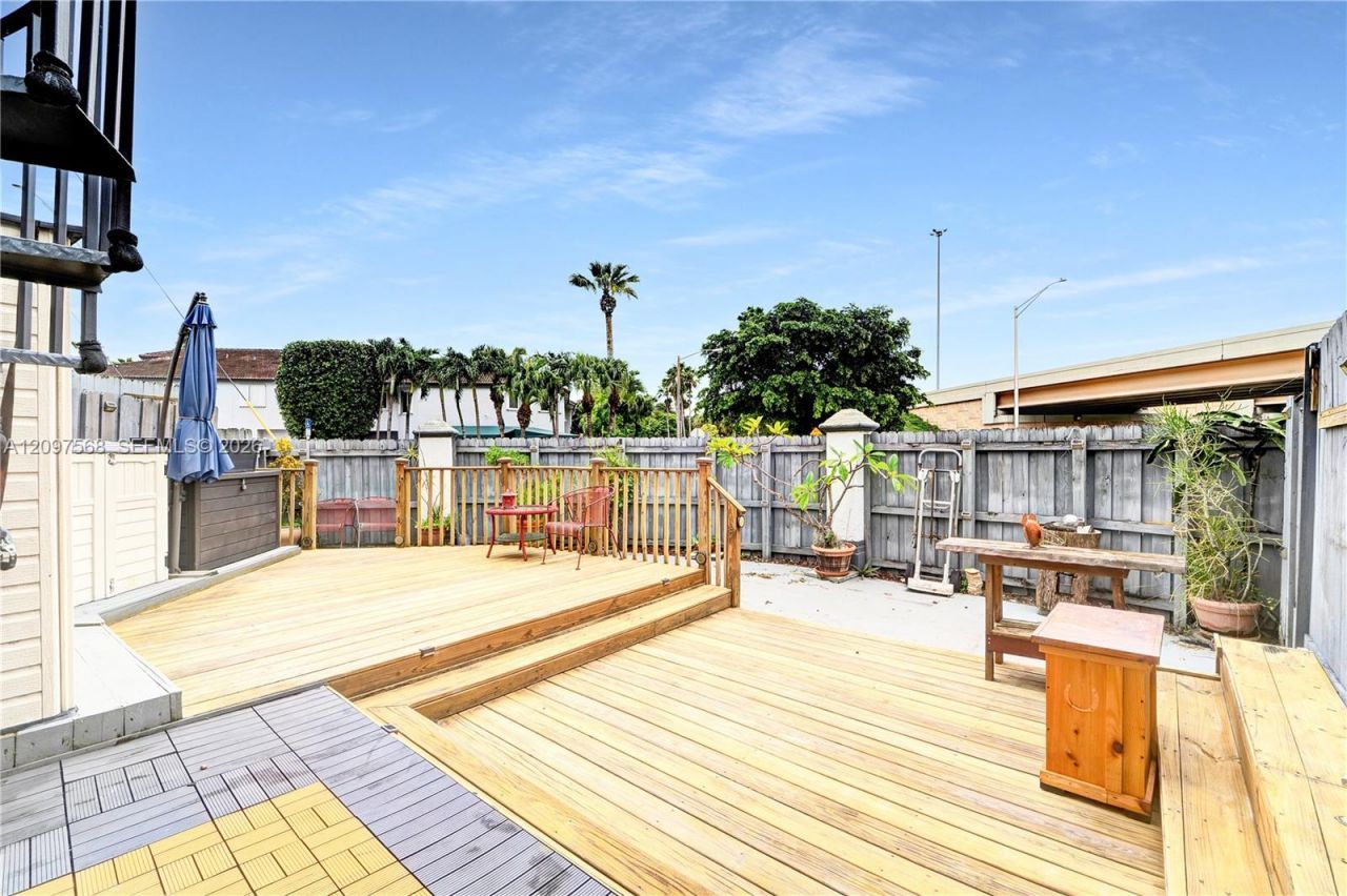 955 NW 82nd Ave , Unit 213-C, Miami, FL 33126 Photo
