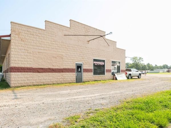 120 W Business Highway 60 , Dexter, MO 63841