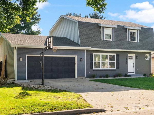 1530 Meadowlark Drive, Janesville, WI 53546