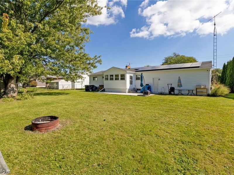 397 Apple Lane, Mansfield, OH 44905 Photo 3