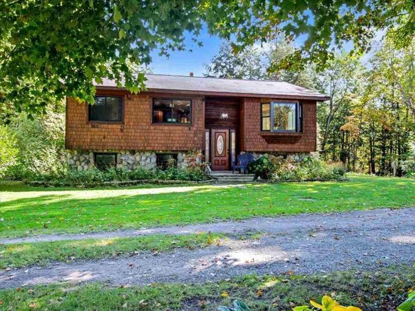 554 N Snyder Road, Boyne City, MI 49712