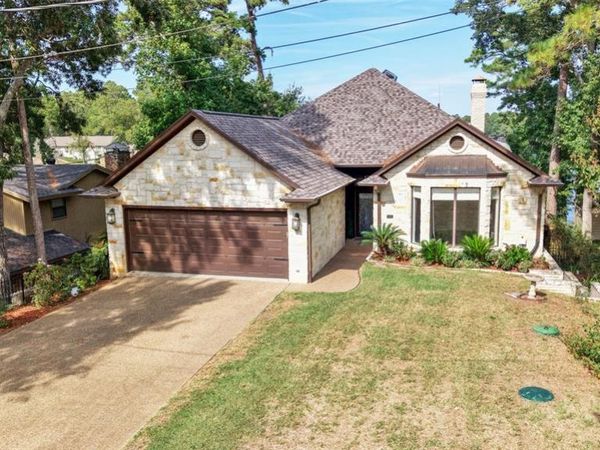 1551 E Tanglewood , Hideaway, TX 75771