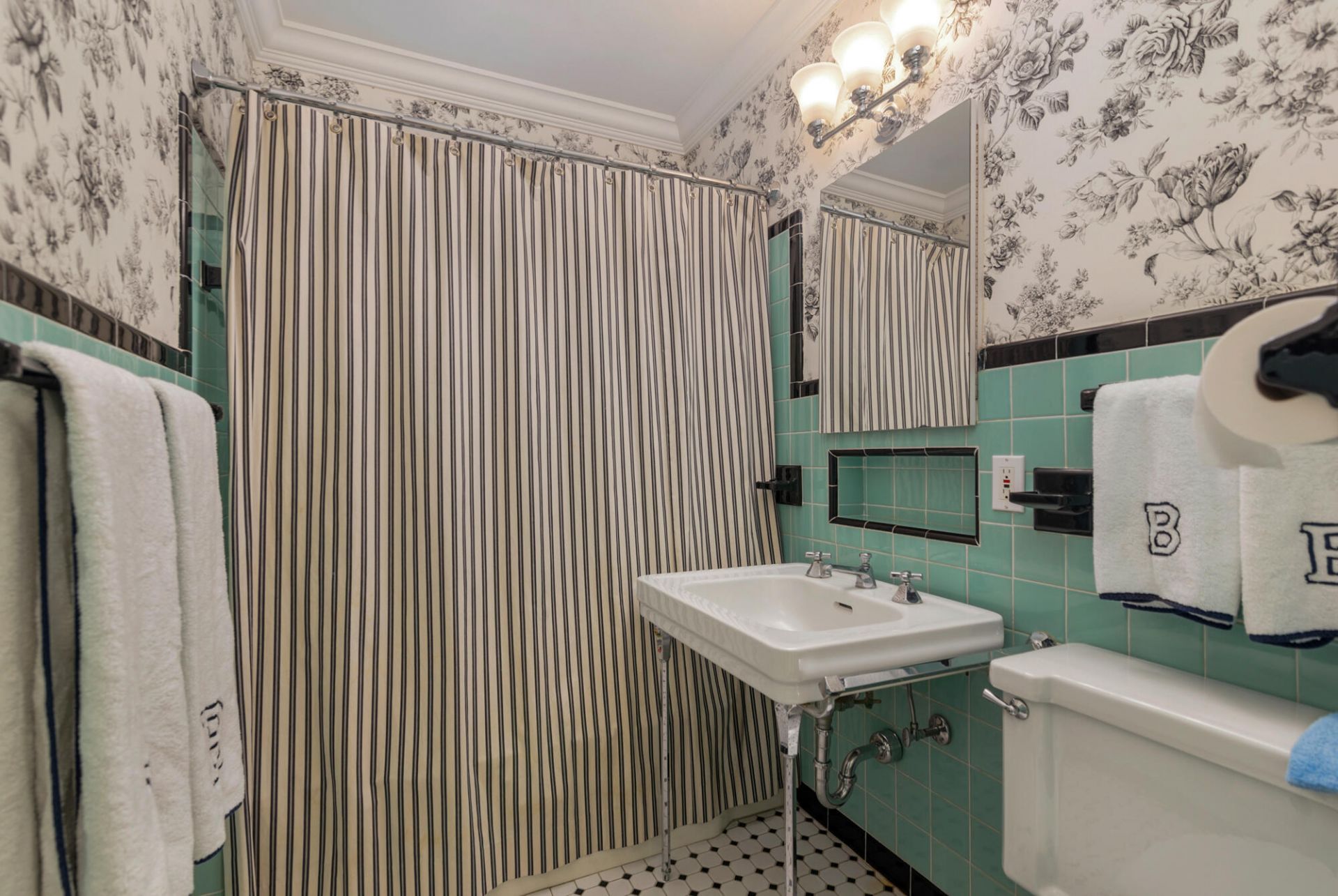 250 Murray Road, West Palm Beach, FL 33405 Photo