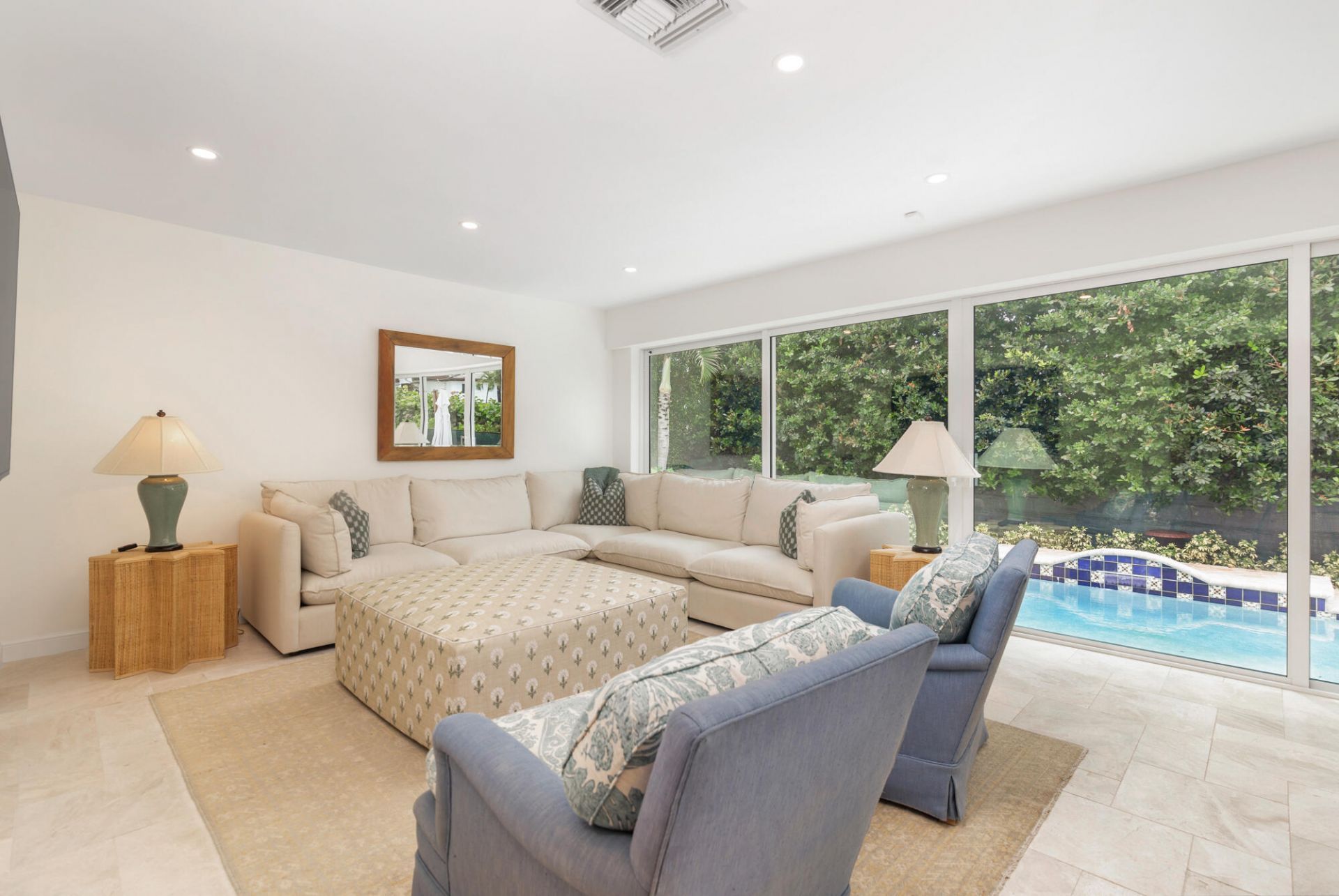 250 Murray Road, West Palm Beach, FL 33405 Photo
