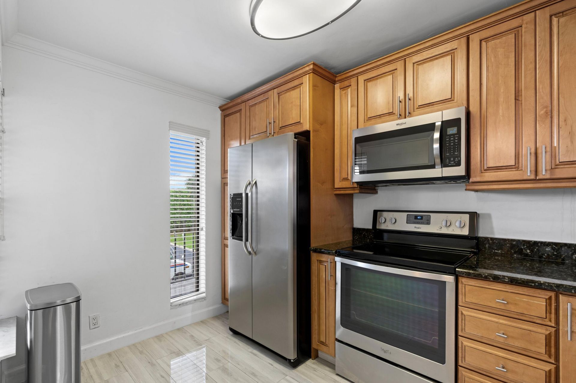 16 Royal Palm Way, Unit 205, Boca Raton, FL 33432 Photo