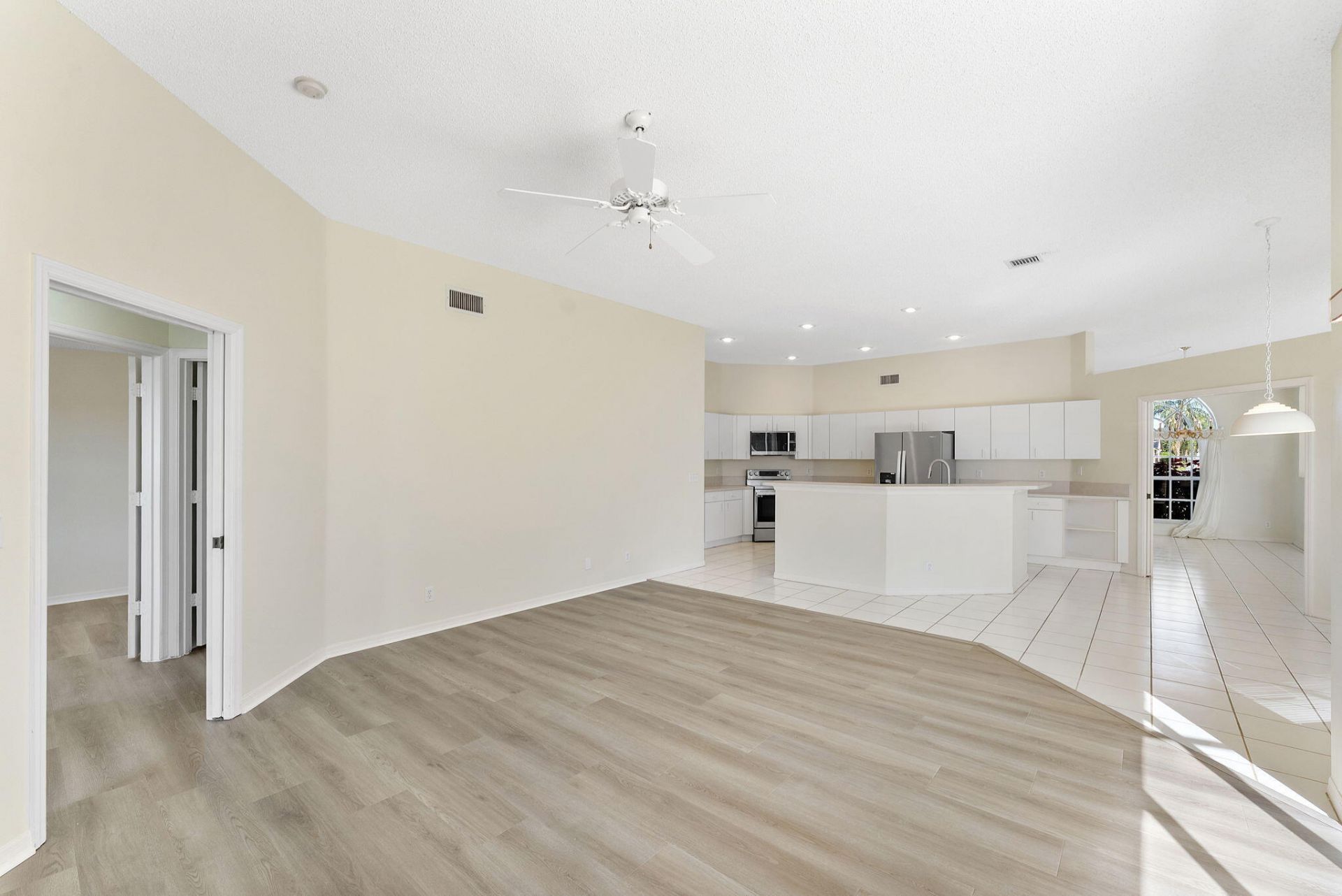 1224 Lake Breeze Drive, Wellington, FL 33414 Photo