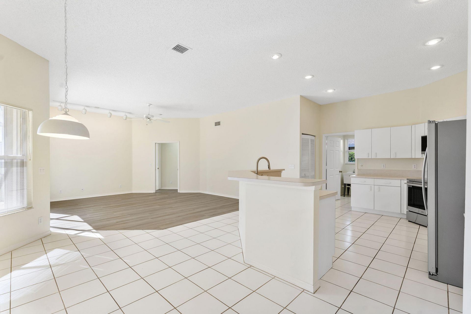 1224 Lake Breeze Drive, Wellington, FL 33414 Photo