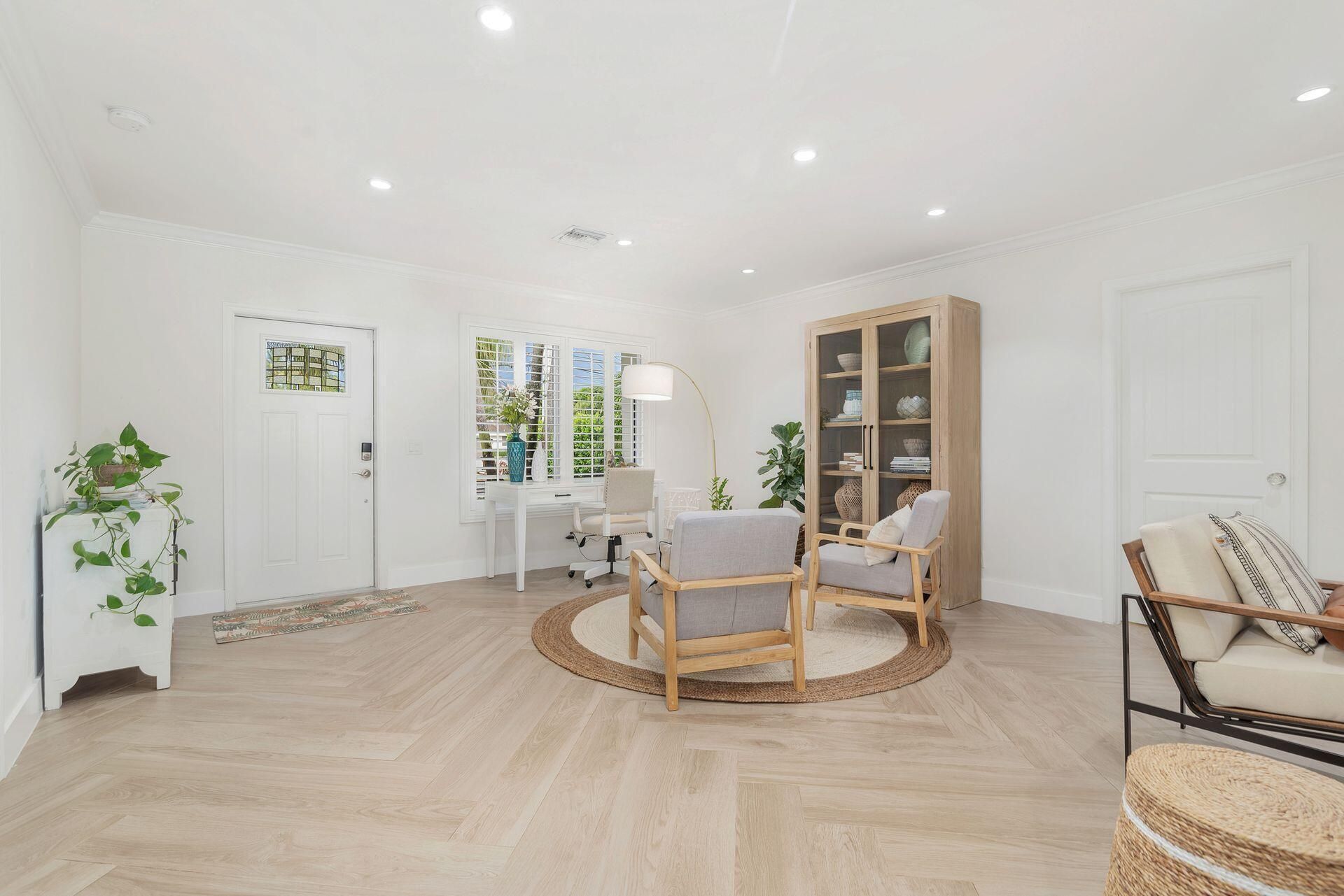7813 Pine Tree Lane, West Palm Beach, FL 33406 Photo