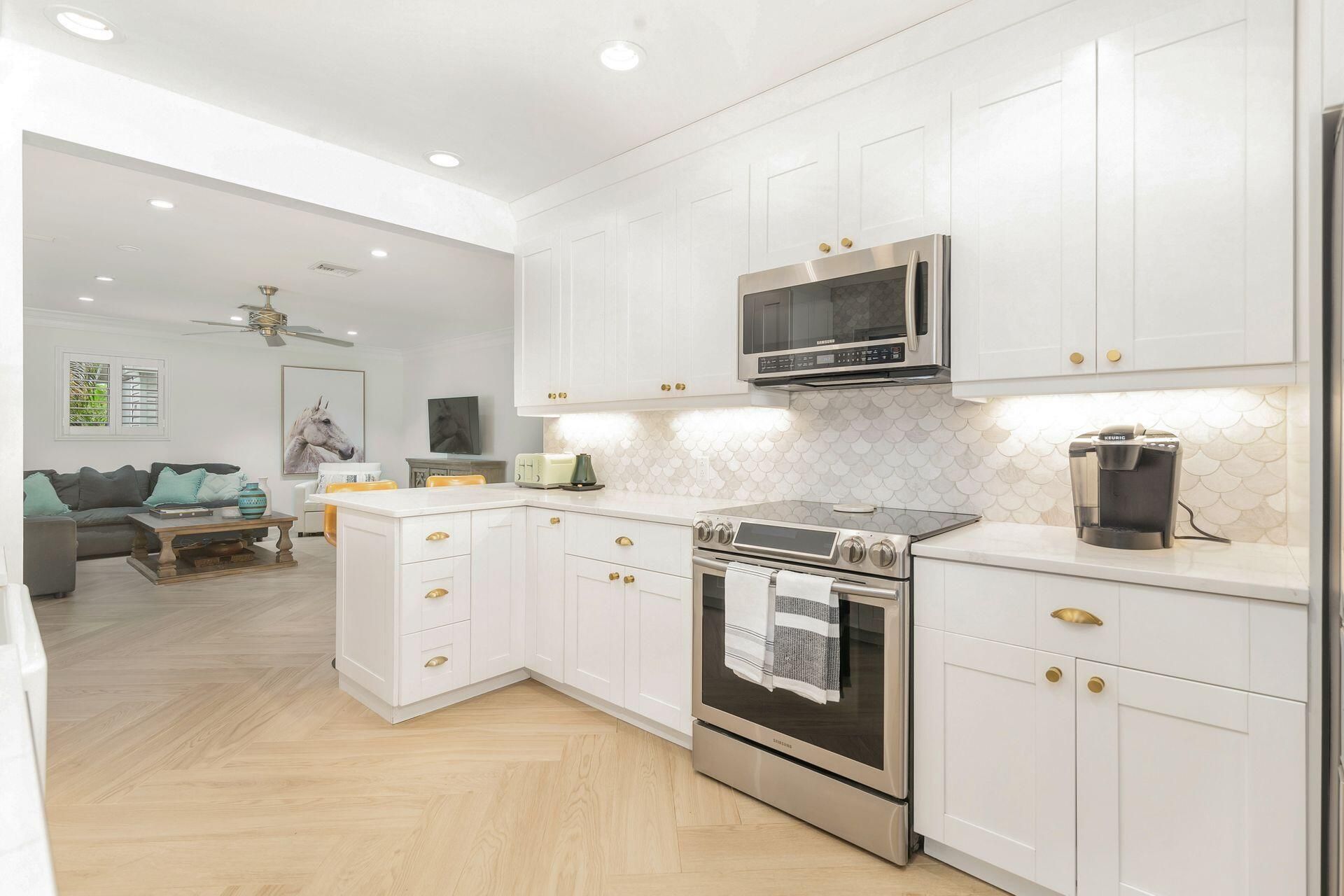 7813 Pine Tree Lane, West Palm Beach, FL 33406 Photo