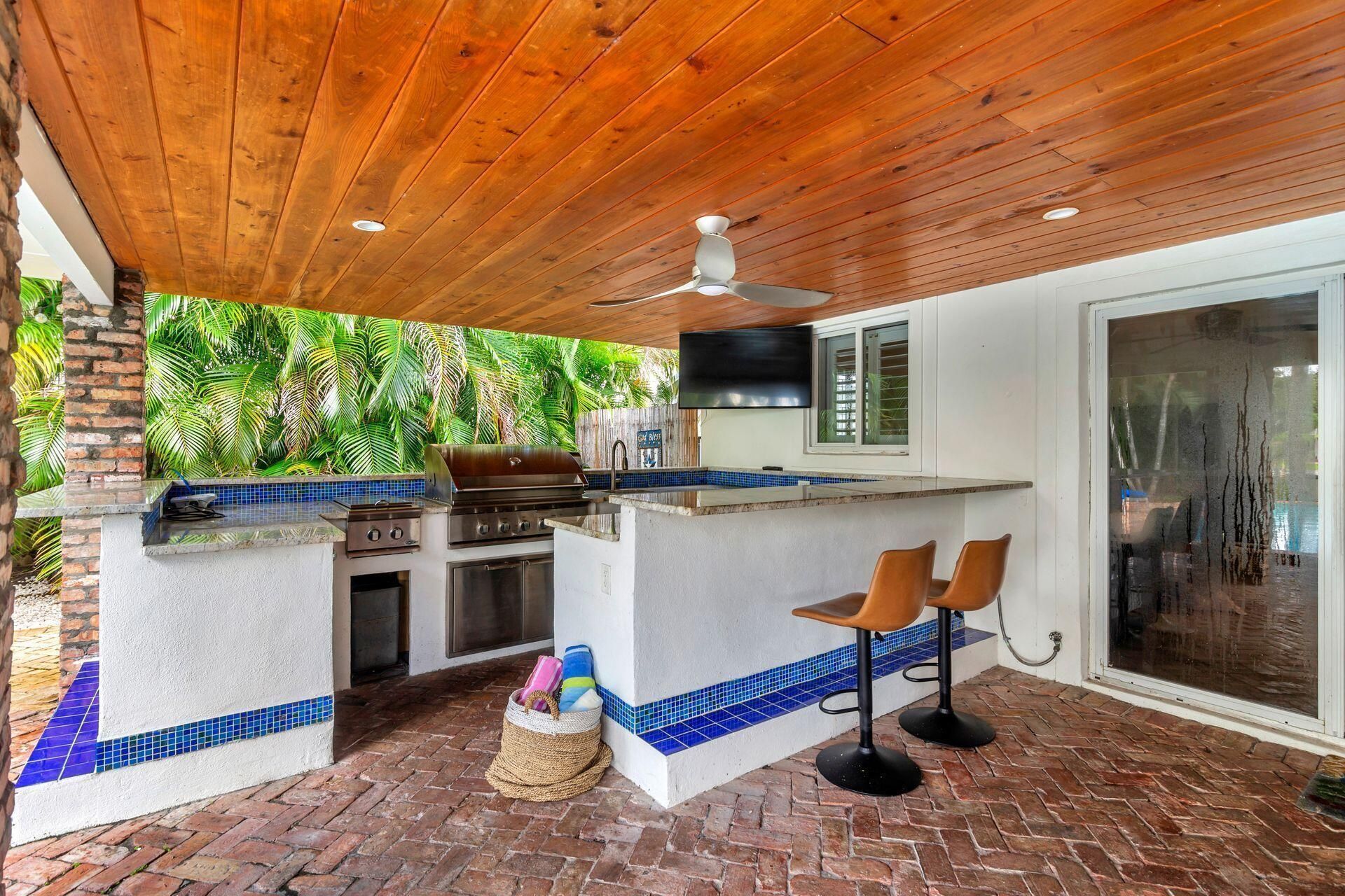 7813 Pine Tree Lane, West Palm Beach, FL 33406 Photo