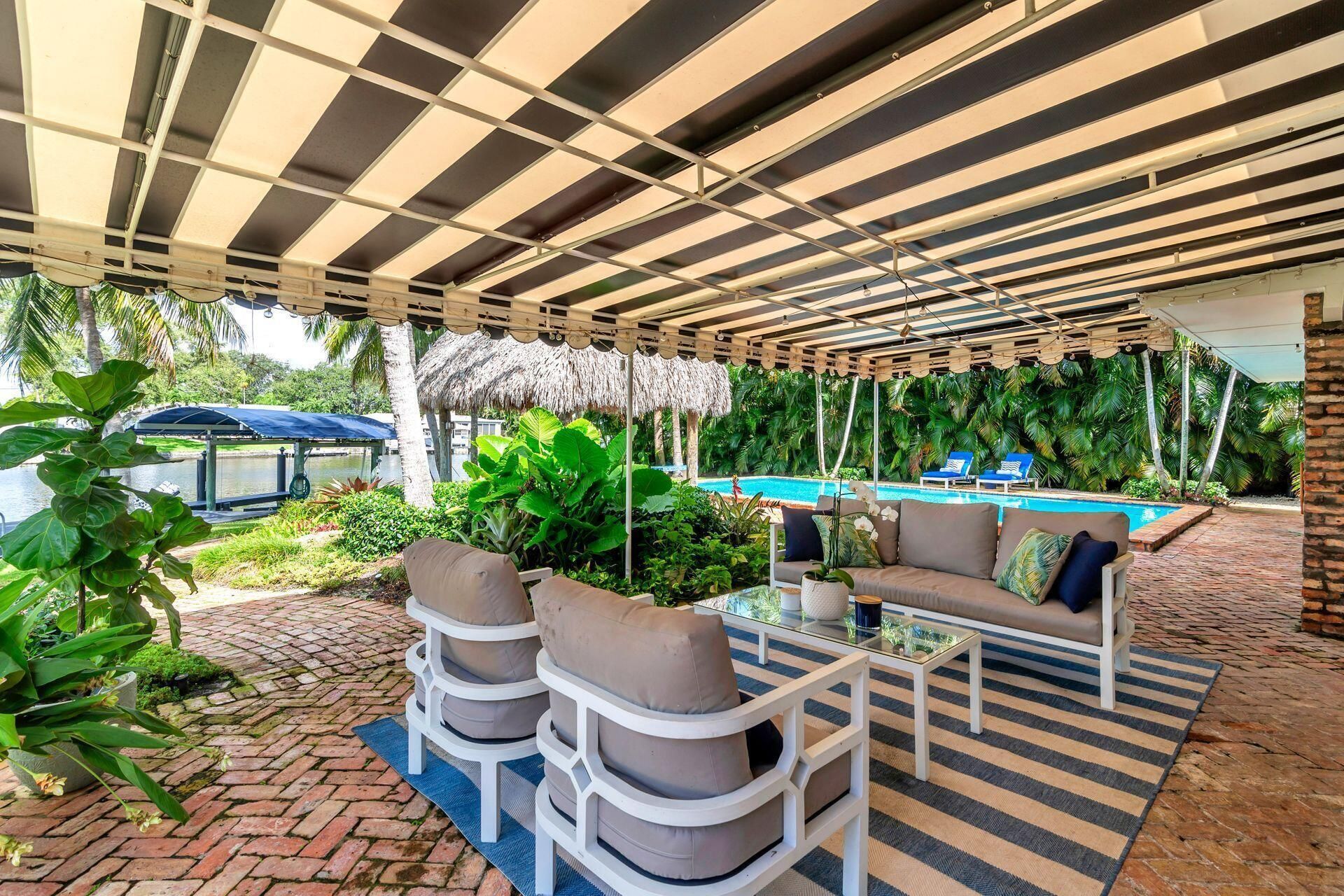 7813 Pine Tree Lane, West Palm Beach, FL 33406 Photo