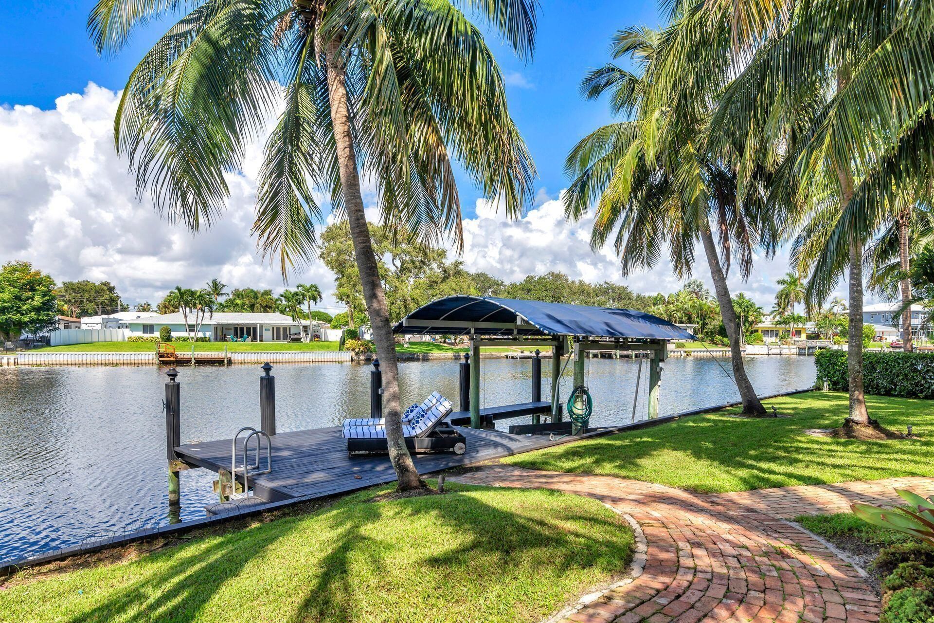 7813 Pine Tree Lane, West Palm Beach, FL 33406 Photo