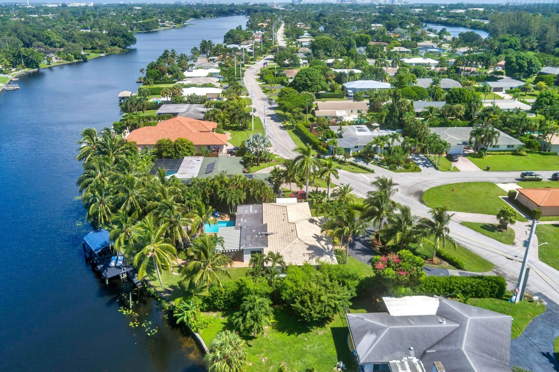 7813 Pine Tree Lane, West Palm Beach, FL 33406 Photo