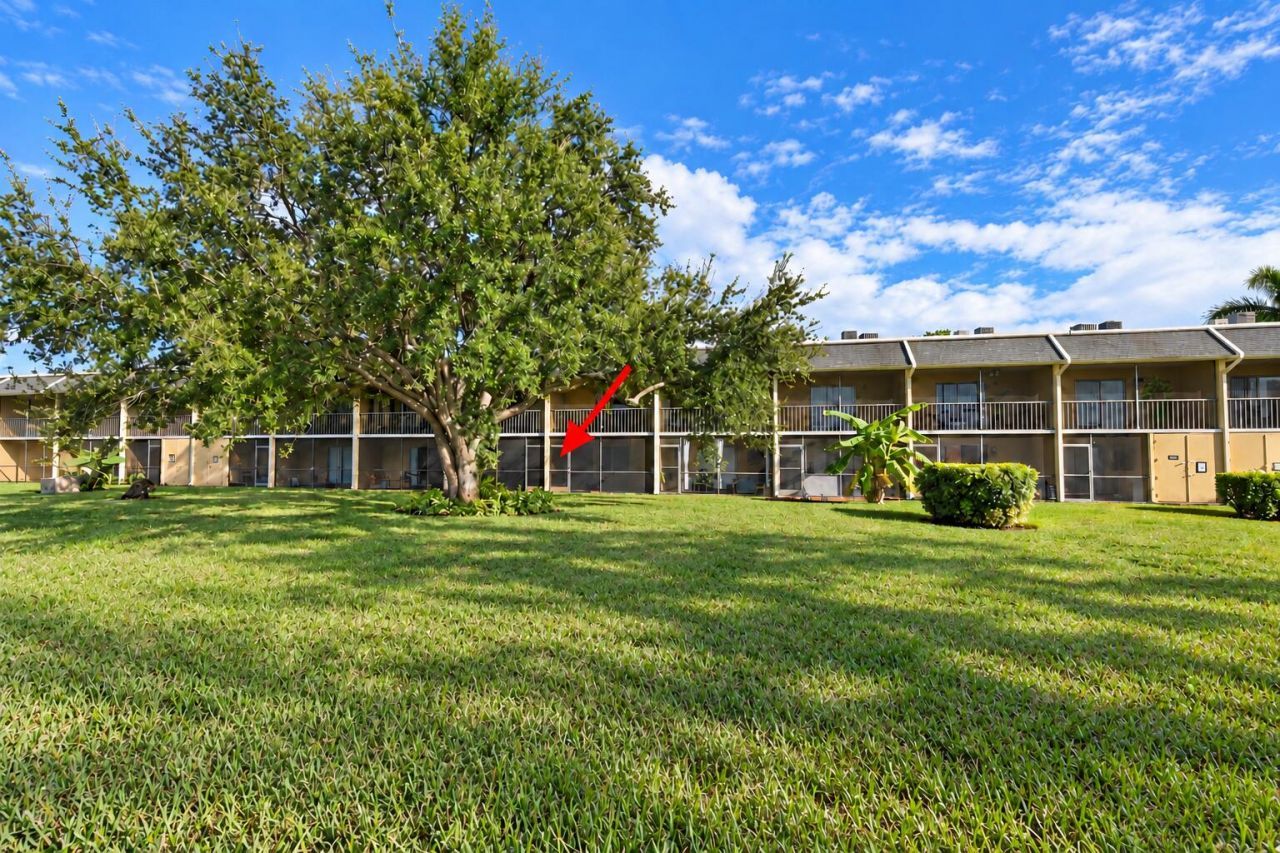1509 Meadows Circle W, Boynton Beach, FL 33436 Photo