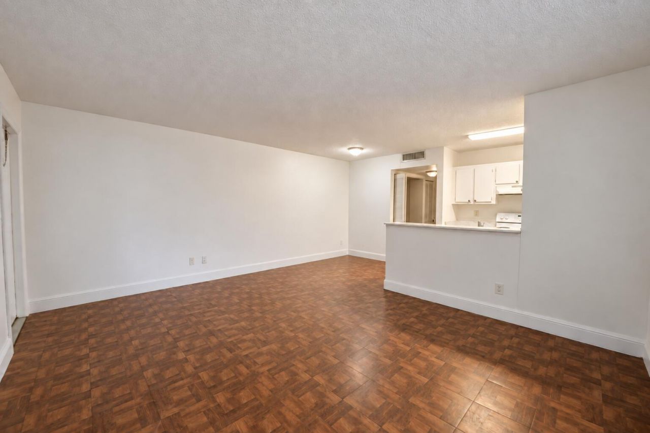 1509 Meadows Circle W, Boynton Beach, FL 33436 Photo